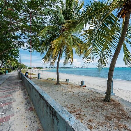 Port Dickson 6Pax 2Br Glory Beach Resort Seaview Buitenkant foto